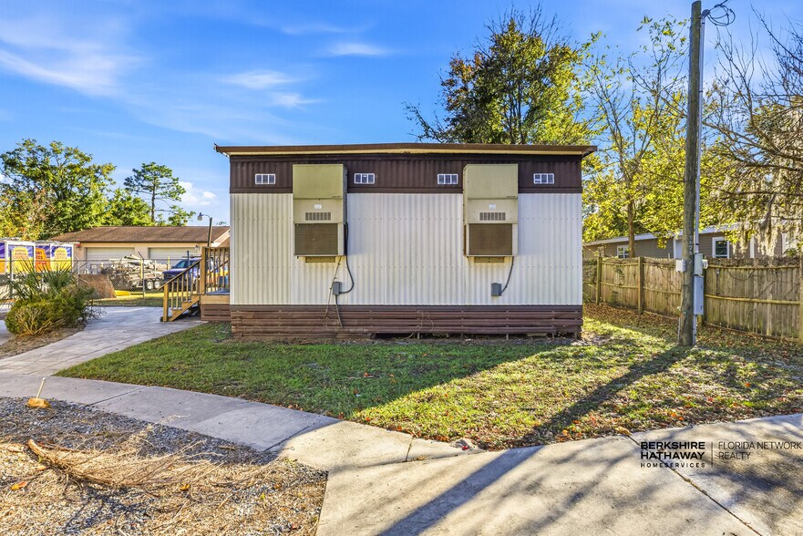 5876 Old Timuquana Rd, Jacksonville, FL à louer - Photo du bâtiment - Image 3 de 33
