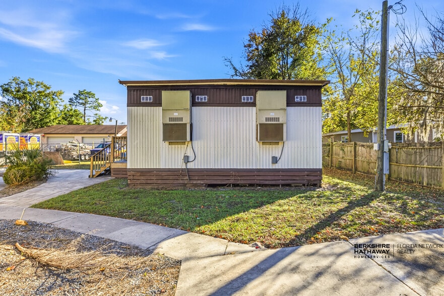 5876 Old Timuquana Rd, Jacksonville, FL à louer - Photo du bâtiment - Image 3 de 33