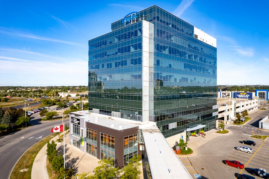 1340 Pickering Pky, Pickering, ON à louer - Photo principale - Image 1 de 5