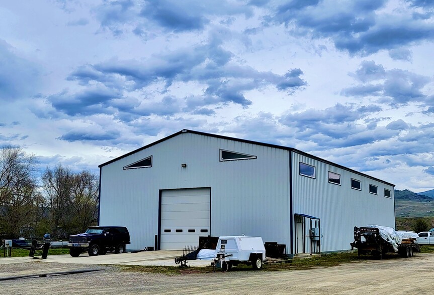 5 Two Boys Ln, Plains, MT for sale - Building Photo - Image 1 of 1