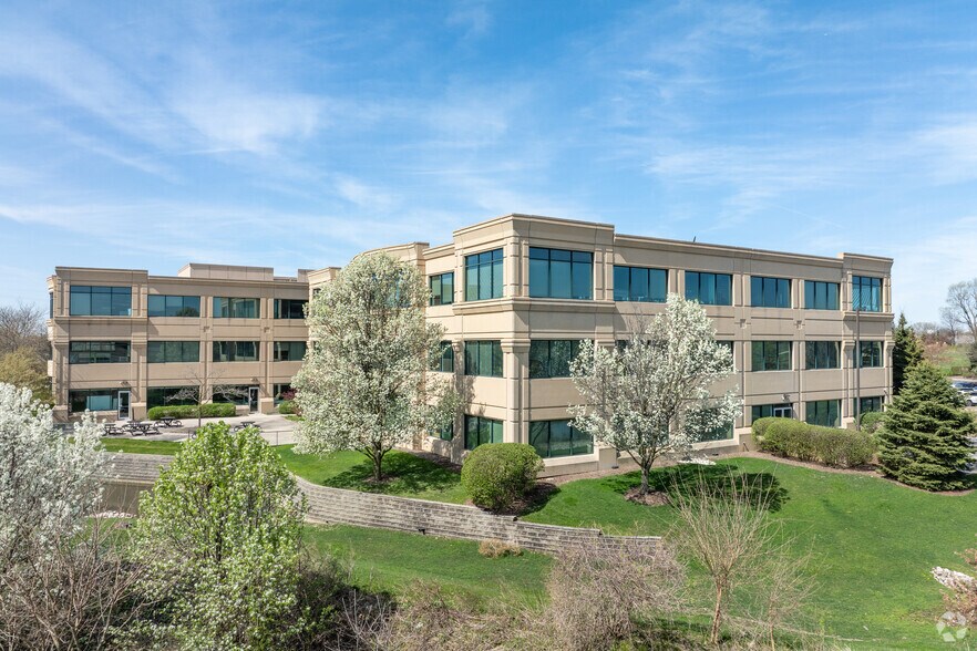 10310-10320 Orland Pky, Orland Park, IL à vendre - Photo du bâtiment - Image 3 de 3