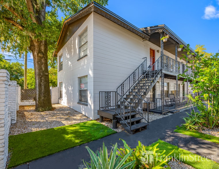 4002-4004 N Branch Ave, Tampa, FL à vendre - Photo du bâtiment - Image 3 de 19