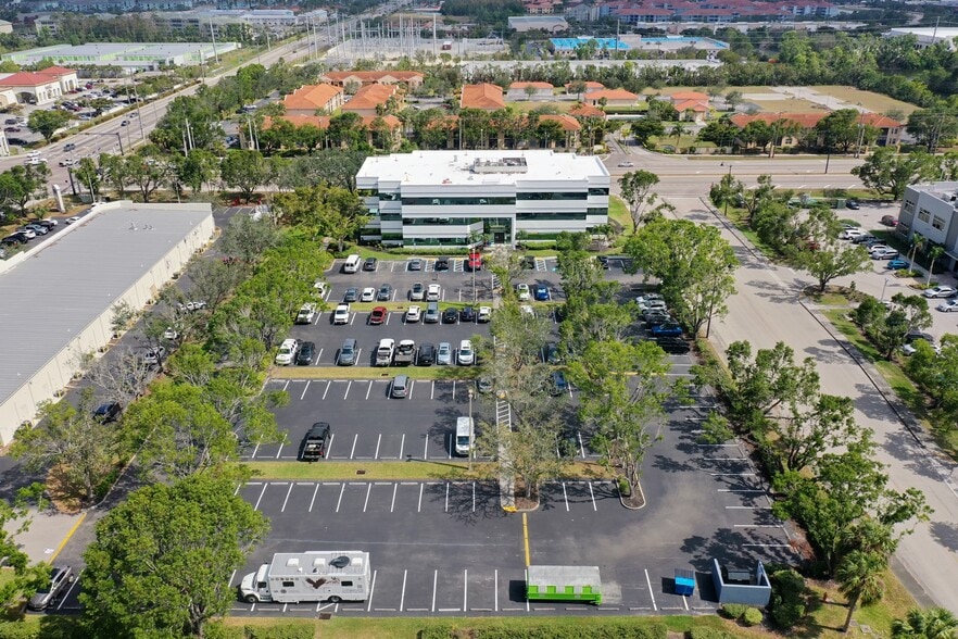 2891 Center Pointe Dr, Fort Myers, FL for sale - Aerial - Image 2 of 3