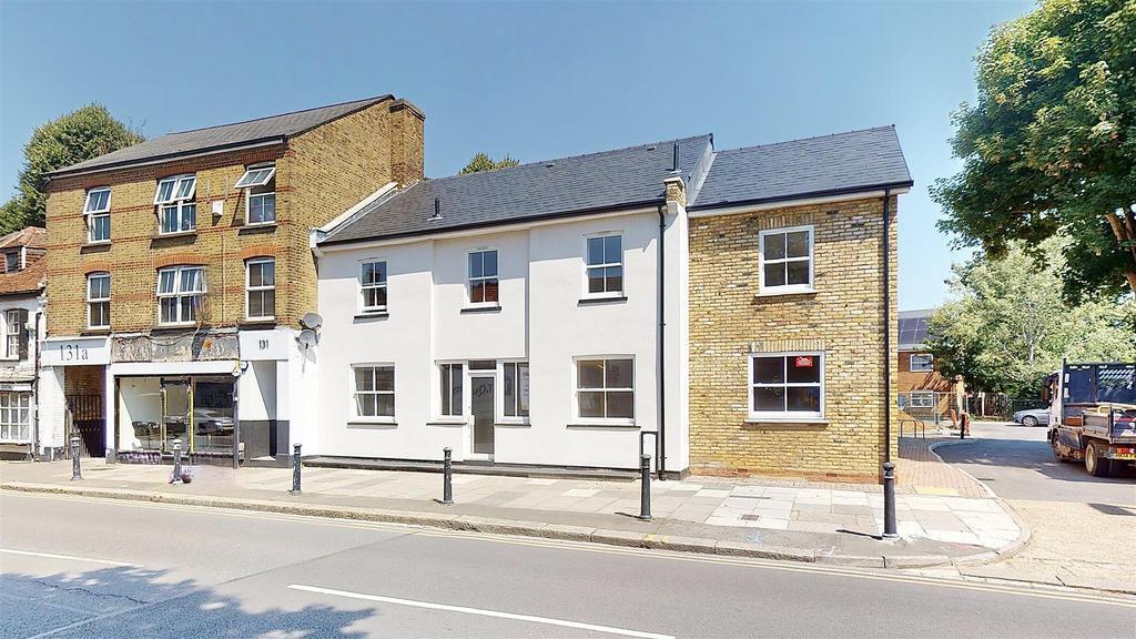 129 Heston Rd, Hounslow for lease Primary Photo- Image 1 of 3