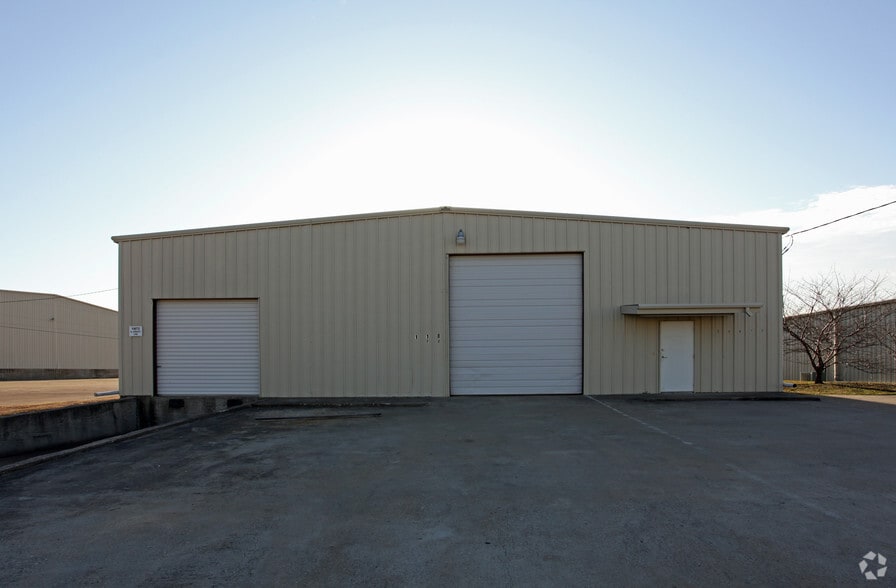 11872 N Profit Row, Forney, TX for lease - Building Photo - Image 3 of 3