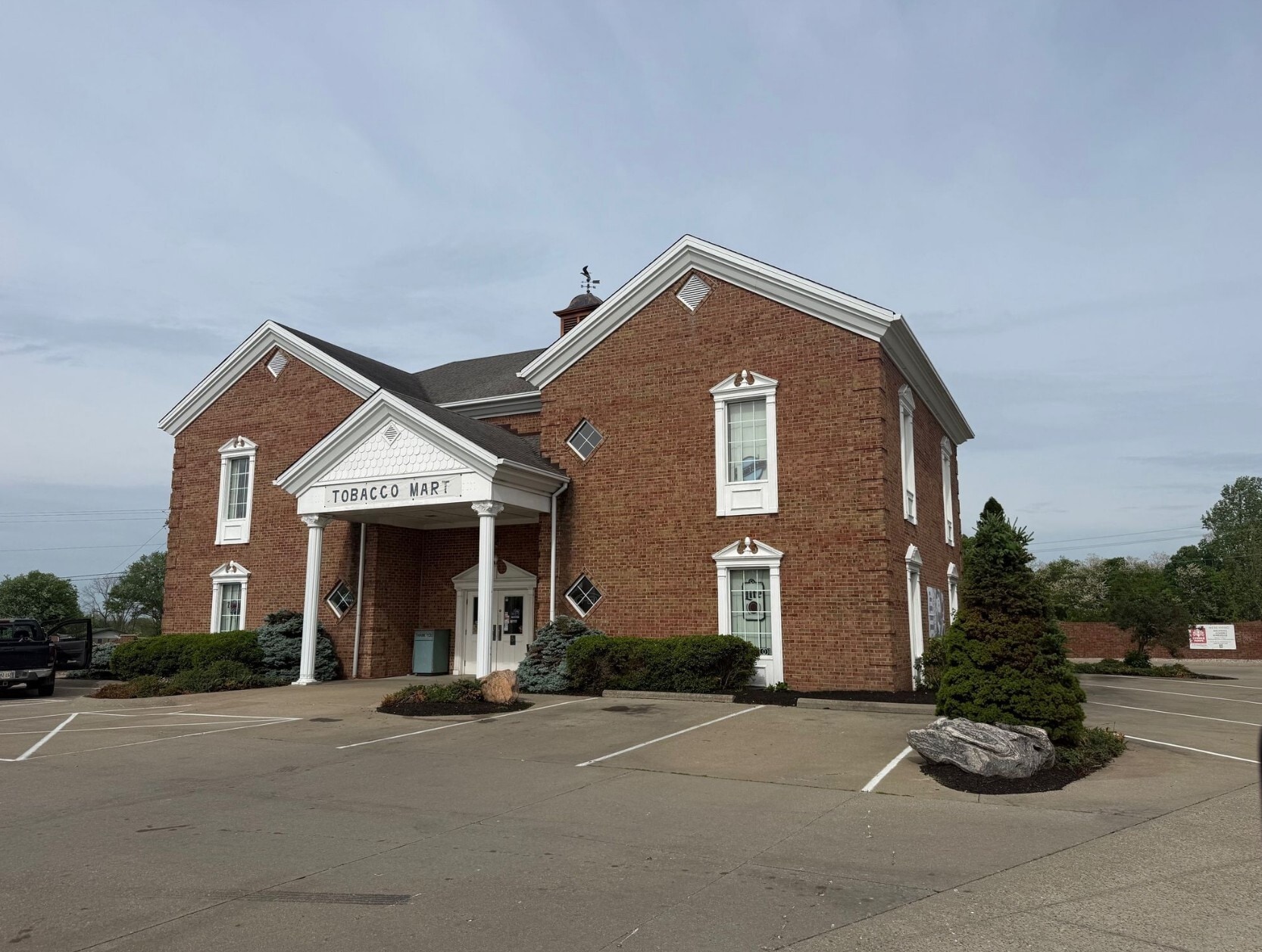 26 Taft Hwy, Dry Ridge, KY à vendre Photo du bâtiment- Image 1 de 4