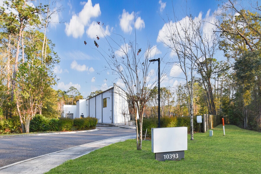 10393 Fortune Pky, Jacksonville, FL for sale - Building Photo - Image 3 of 42