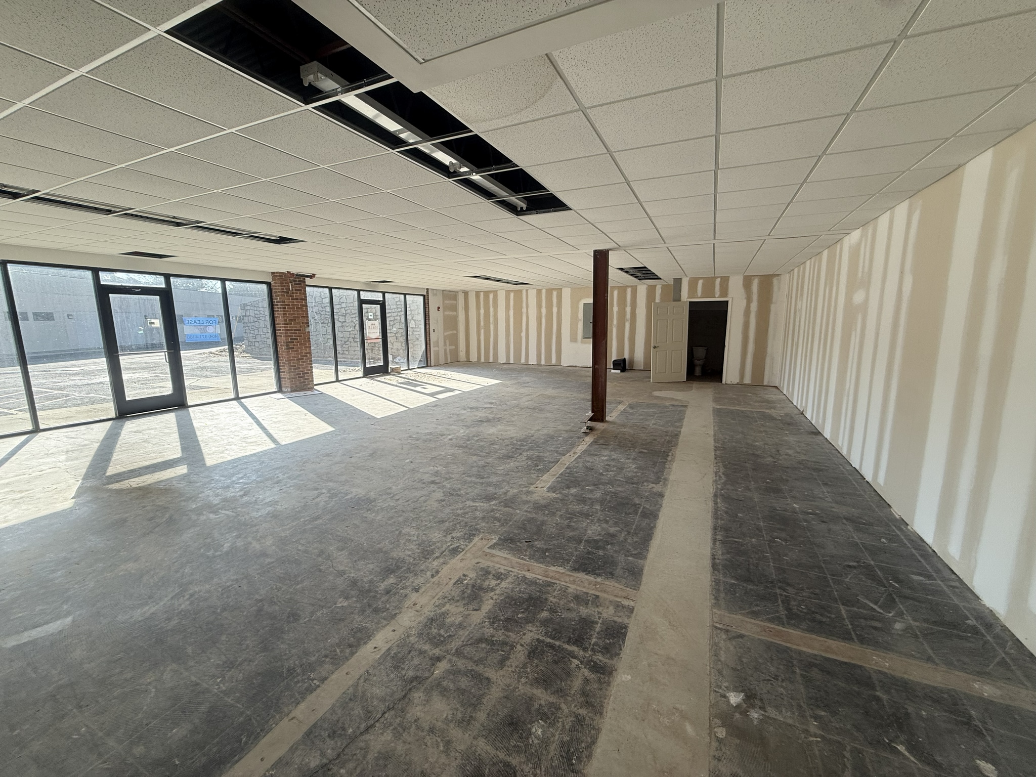 4339-4351 Hugh Howell Rd, Tucker, GA for lease Interior Photo- Image 1 of 3