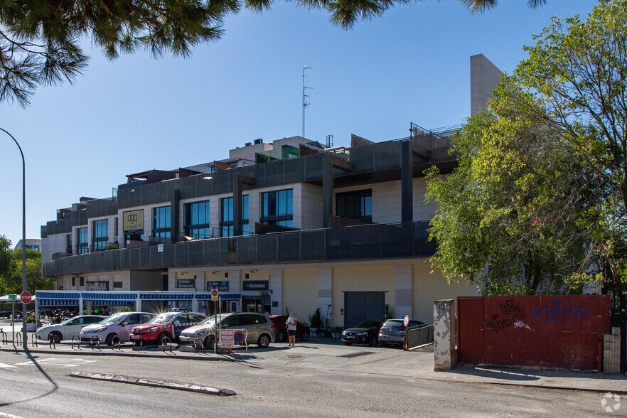 Avenida de la Industria, 13, Alcobendas, Madrid à vendre - Photo du bâtiment - Image 2 de 4