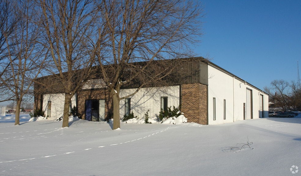 2100 E Ovid Ave, Des Moines, IA for lease - Primary Photo - Image 3 of 12