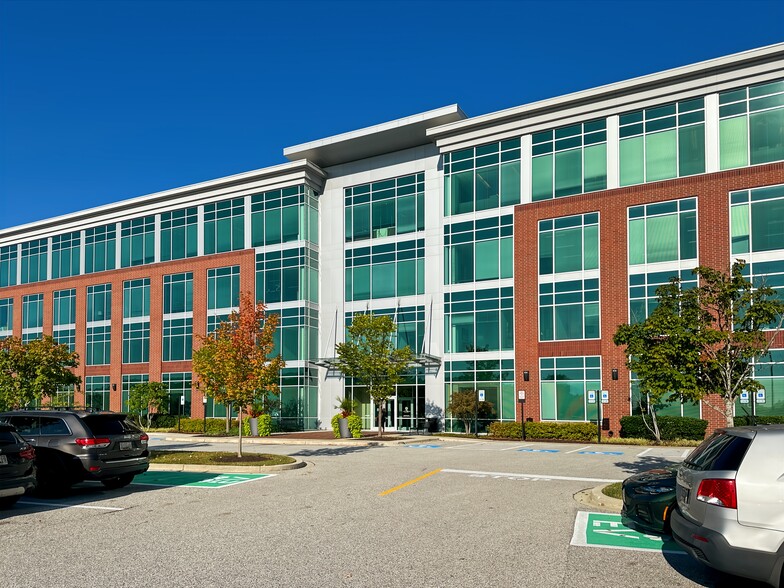 8115 Maple Lawn Blvd, Fulton, MD à louer - Photo du bâtiment - Image 3 de 12