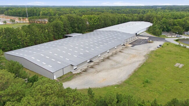 Plus de détails pour 1730 Five Points Ln, Fuquay-Varina, NC - Industriel à louer
