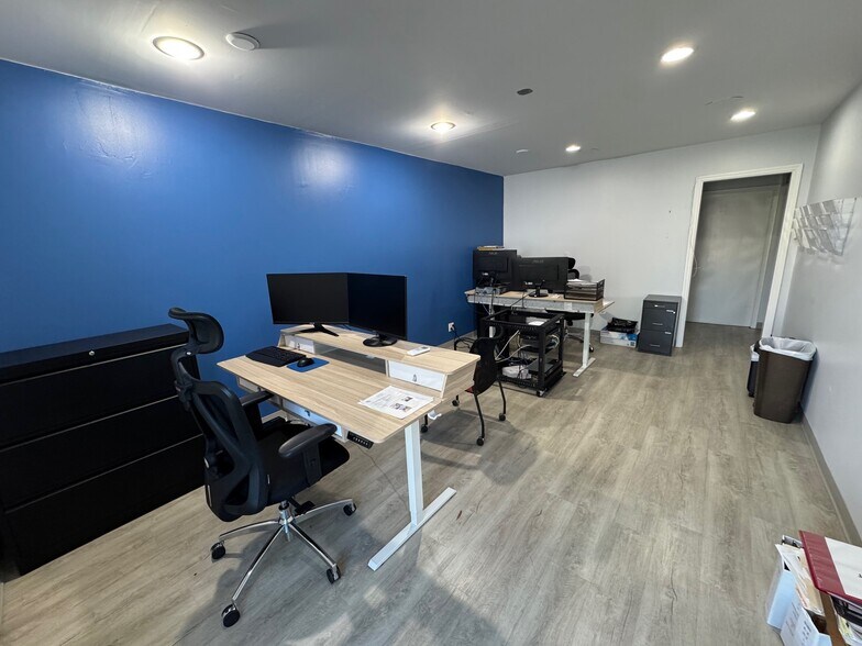 1400 Forsythe Rd, West Palm Beach, FL à louer - Photo intérieure - Image 2 de 5