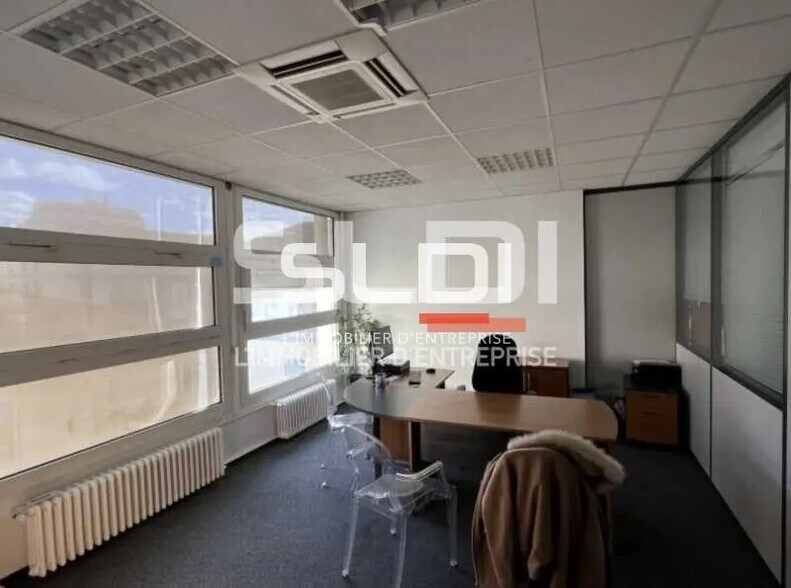 11 Rue Auguste Lacroix, Lyon à louer - Photo intérieure - Image 2 de 14