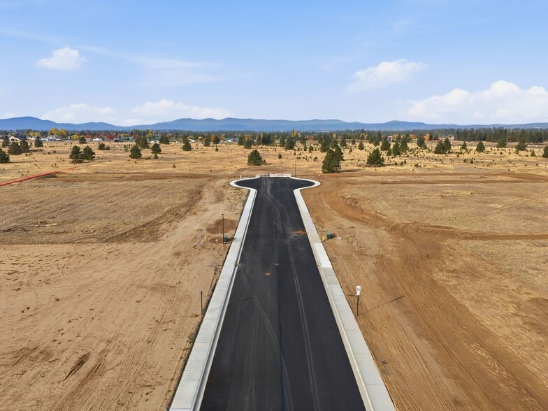 1401-1481 N Cedar Rd, Deer Park, WA for sale - Building Photo - Image 1 of 10