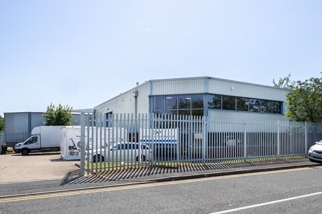 Plus de détails pour Quinn Clos, Coventry - Industriel à louer