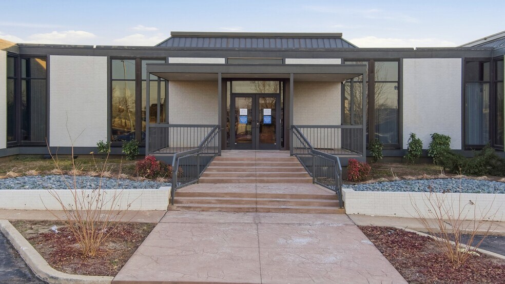 390 NE 36th St, Oklahoma City, OK à vendre - Photo du bâtiment - Image 3 de 13