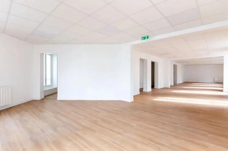 350 Rue Des Pyrénées, Paris for lease - Interior Photo - Image 3 of 8