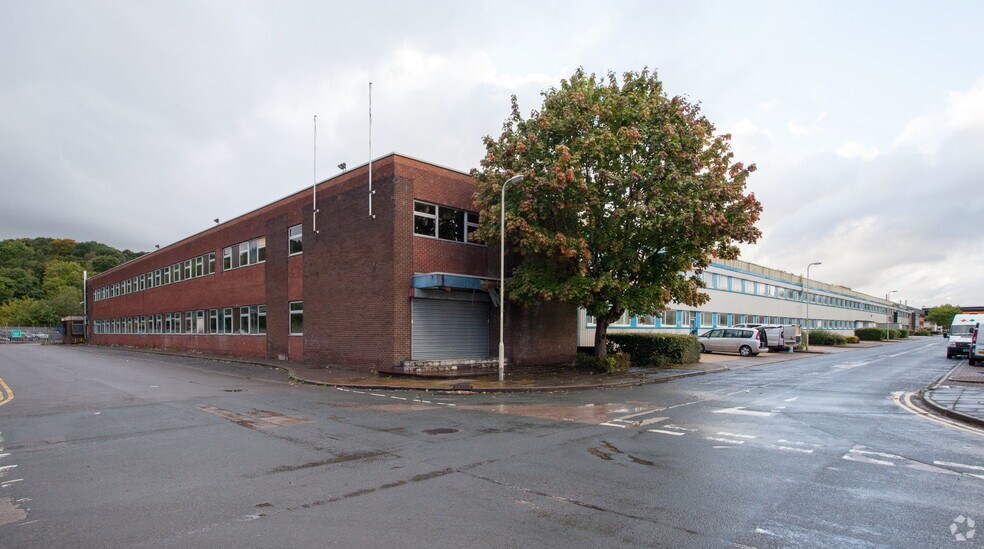 Main Ave, Pontypridd à louer - Photo du bâtiment - Image 2 de 5