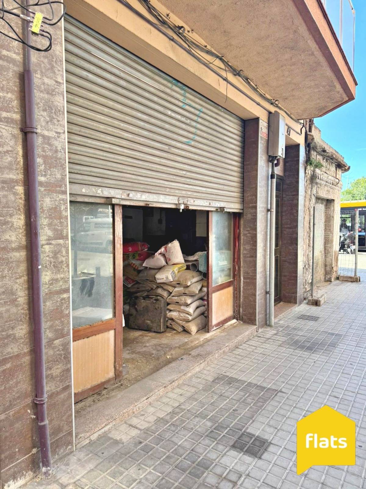 Multifamily in Santa Coloma de Gramenet, Barcelona for sale Primary Photo- Image 1 of 3