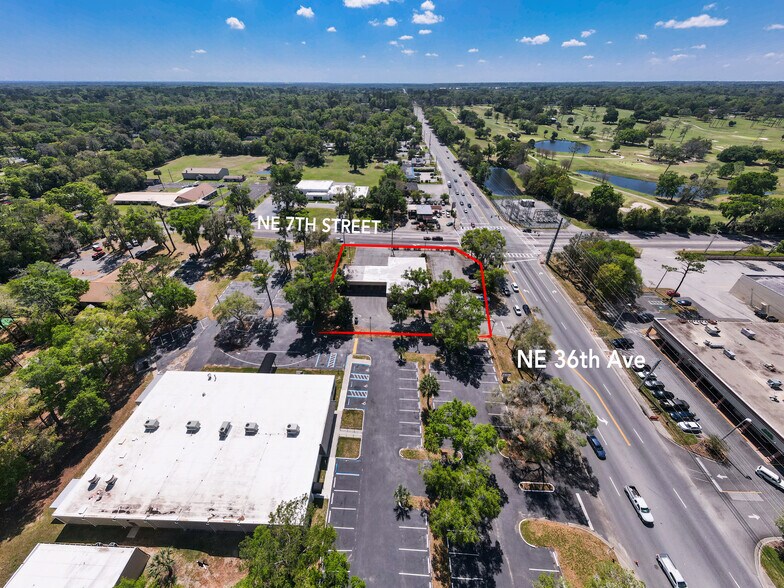 3617 NE 7th St, Ocala, FL à louer - Photo du bâtiment - Image 2 de 10