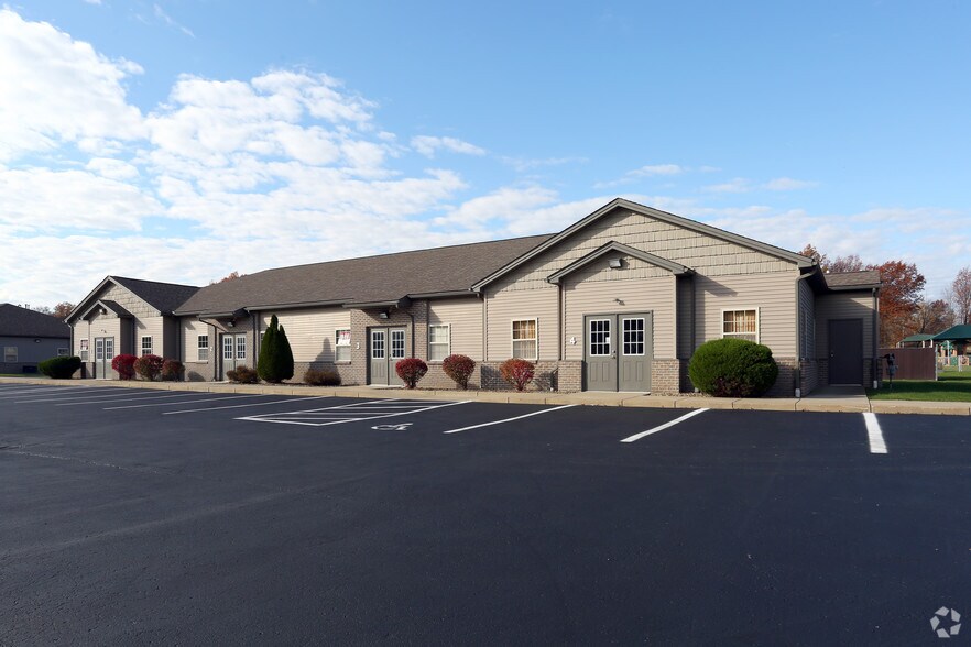 130 Westchester Dr, Youngstown, OH for sale - Building Photo - Image 2 of 3