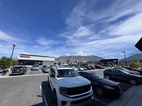 665 450 N, Vineyard, UT à louer Autre- Image 1 de 27