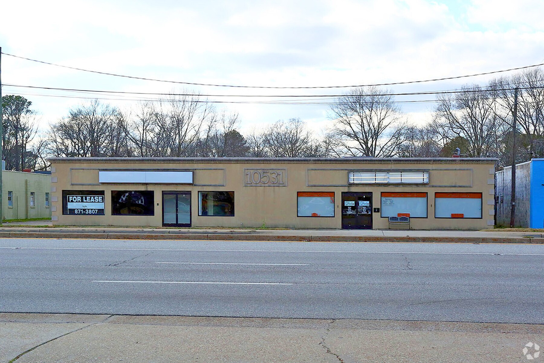 10531 Jefferson Ave, Newport News, VA for lease Primary Photo- Image 1 of 6