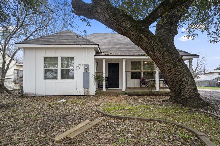 1300 Antone St, Bryan, TX à vendre - Photo du bâtiment - Image 1 de 1