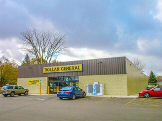 Plus de détails pour 8919 E Black Point Rd, Syracuse, IN - Commerce de détail à vendre