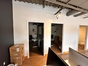 369-373 Richmond Rd, Ottawa, ON for lease Interior Photo- Image 2 of 7