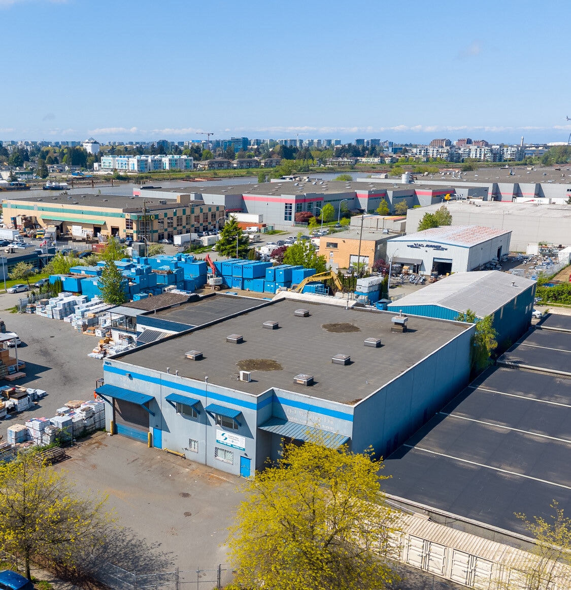1071 Eburne Pl, Richmond, BC à vendre Photo du bâtiment- Image 1 de 8