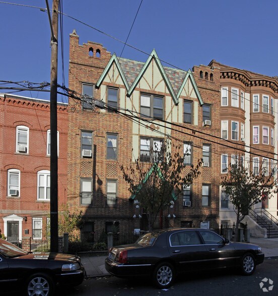 168 Harrison Ave, Jersey City, NJ à vendre - Photo principale - Image 1 de 2