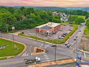 734 E Washington St, New Castle, PA - Aerial map view