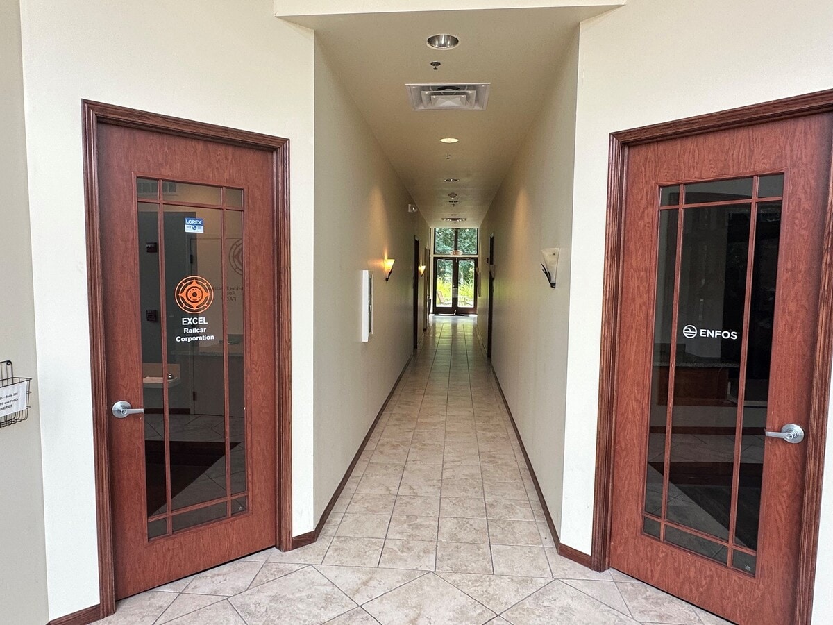 28367 Davis Pky, Warrenville, IL 60555 - Unit 300 - 301 - - Interior Photo - Image 1 of 9