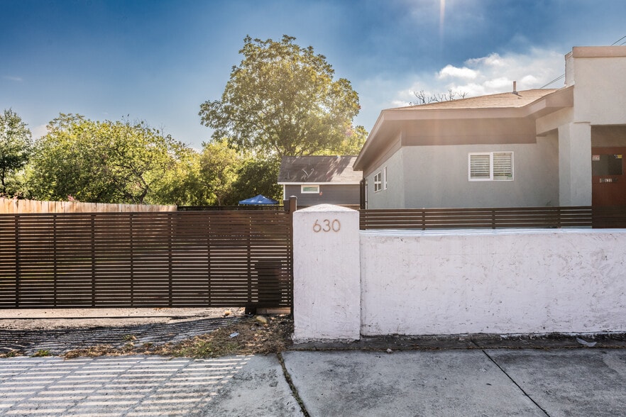 630 S Walters, San Antonio, TX for sale - Building Photo - Image 2 of 49