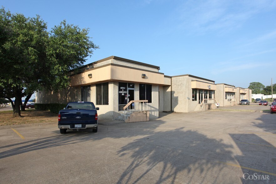 2302 - 2326 Myrtle Springs Ave, Dallas, TX à louer - Photo du bâtiment - Image 1 de 1