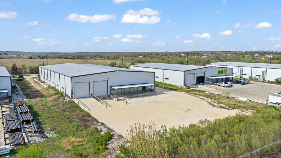 12955 WRIGHT rd, Buda, TX for lease - Building Photo - Image 3 of 11