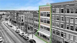 Plus de détails pour 200 Glen St, Glens Falls, NY - Commerce de détail à vendre