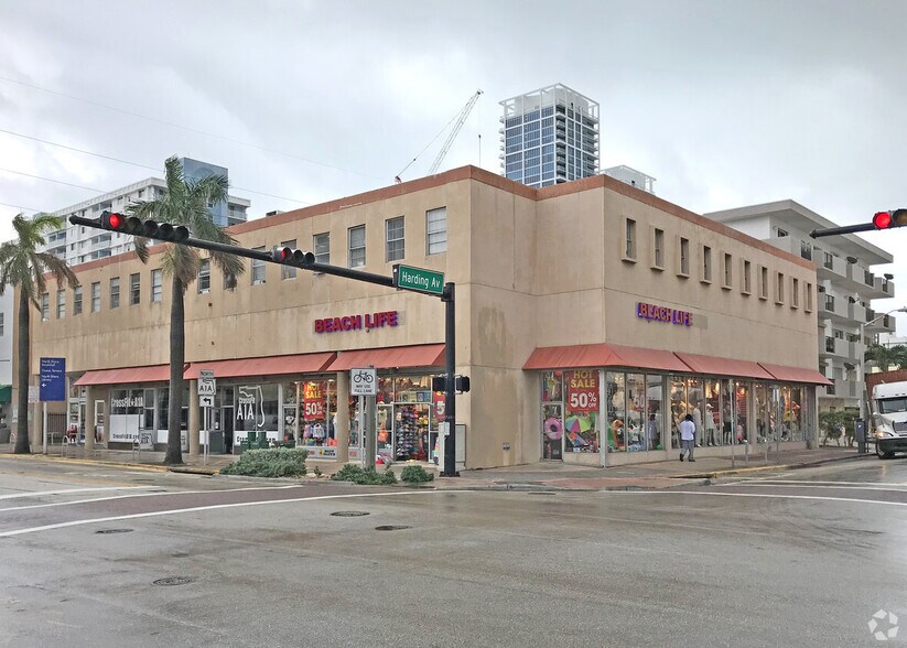 220-240 71st St, Miami Beach, FL à louer - Photo du bâtiment - Image 3 de 3