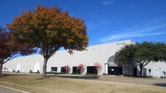 Plus de détails pour 3845 Grader St, Garland, TX - Industriel à louer