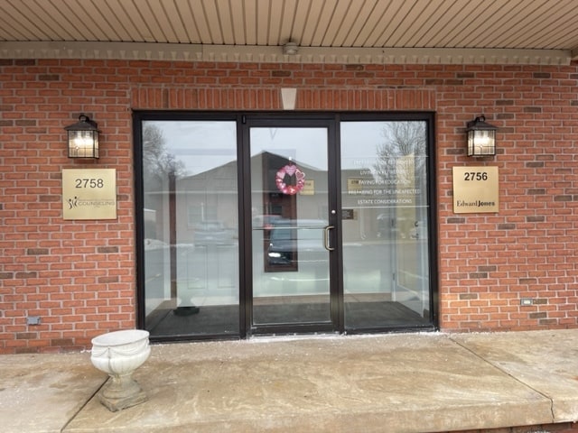 2750 Centennial Rd, Toledo, OH for lease Interior Photo- Image 1 of 6