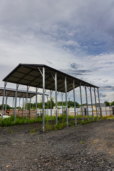 131 Fine Rd, Spartanburg, SC for lease - Building Photo - Image 3 of 12