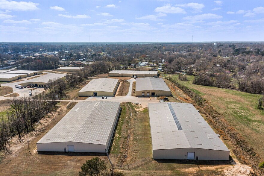 1200 Lyell St, Milan, TN à louer - Photo du bâtiment - Image 2 de 25