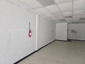 9820-9930 Windmill Lakes, Houston, TX à louer Photo intérieure- Image 1 de 4