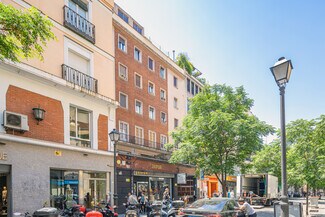 Plus de détails pour Calle del Duque de Alba, 7, Madrid - Commerce de détail à louer