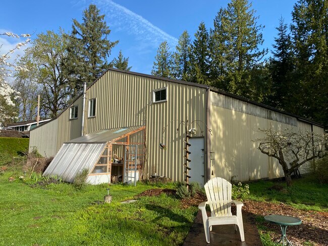 Plus de détails pour 15626 SE Martins St, Portland, OR - Local d'activités, Industriel à louer