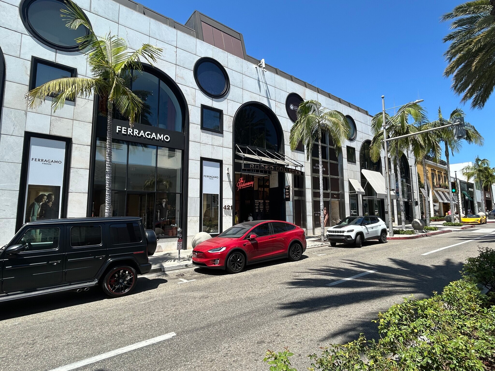 421 N Rodeo Dr, Beverly Hills, CA à louer Photo du bâtiment- Image 1 de 12