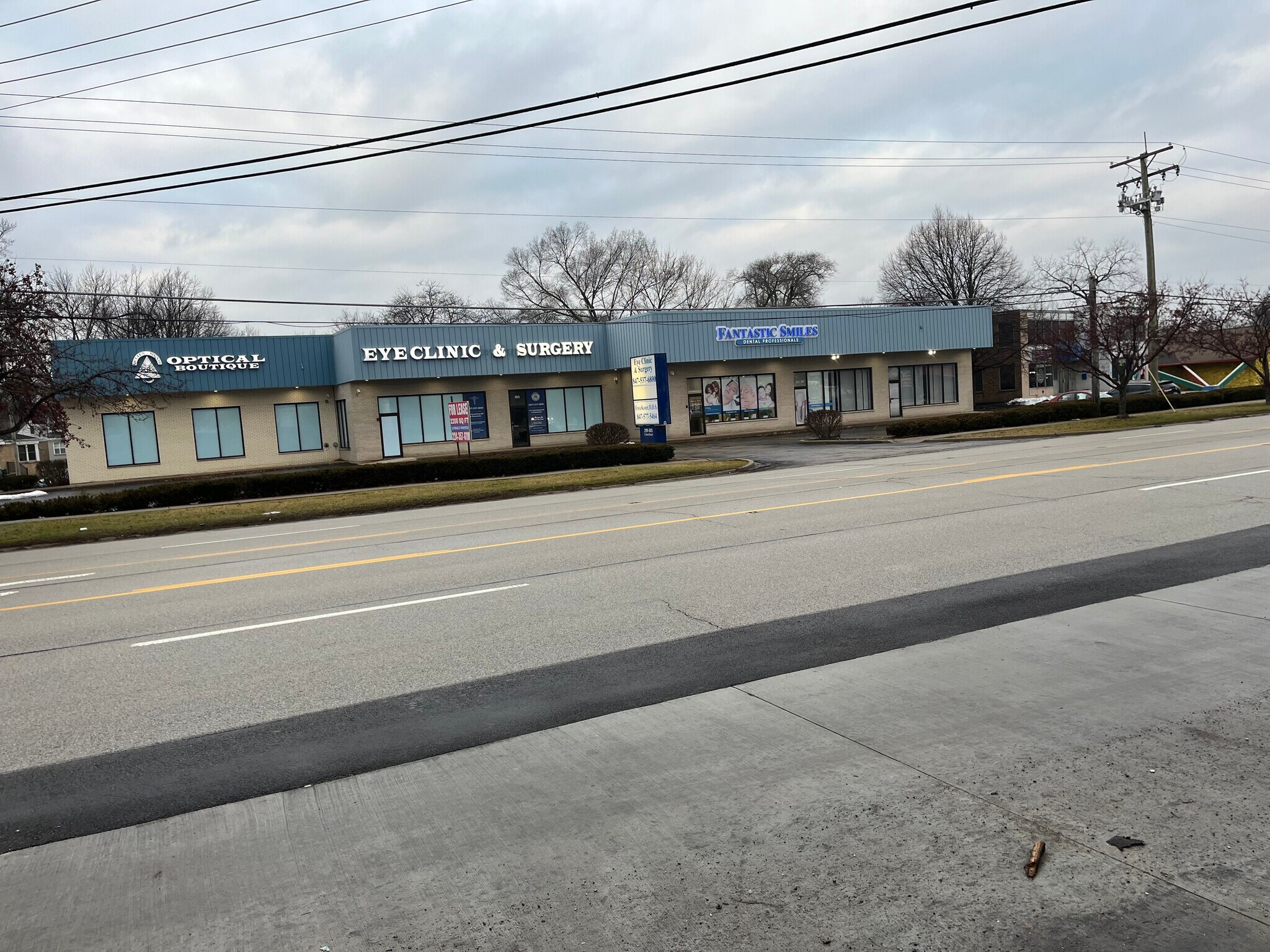 299-303 E Rand Rd, Mount Prospect, IL for lease Building Photo- Image 1 of 7