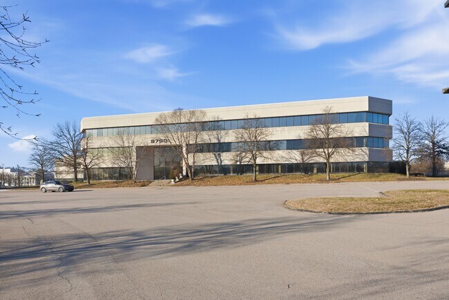 Plus de détails pour 8790 Governors Hill Dr, Cincinnati, OH - Bureau à louer